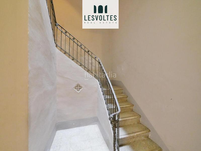 Foto 3b8a6f33-7ef4-46ae-bf28-8f556f99879c. Alquiler local comercial en Bisbal d´Empordà (La)