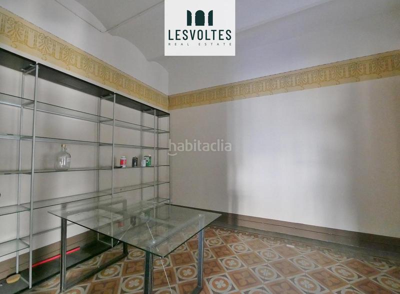 Foto 4b68cc3a-40d0-426d-a53f-5ec4b16178b0. Alquiler local comercial en Bisbal d´Empordà (La)