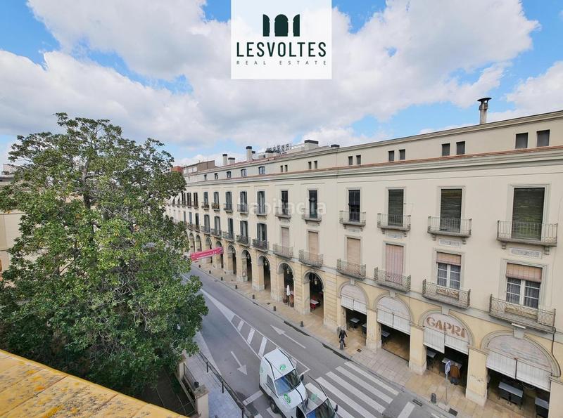 Foto 6310dcce-dda4-45d7-bbe5-e01c399f1655. Alquiler local comercial en Bisbal d´Empordà (La)