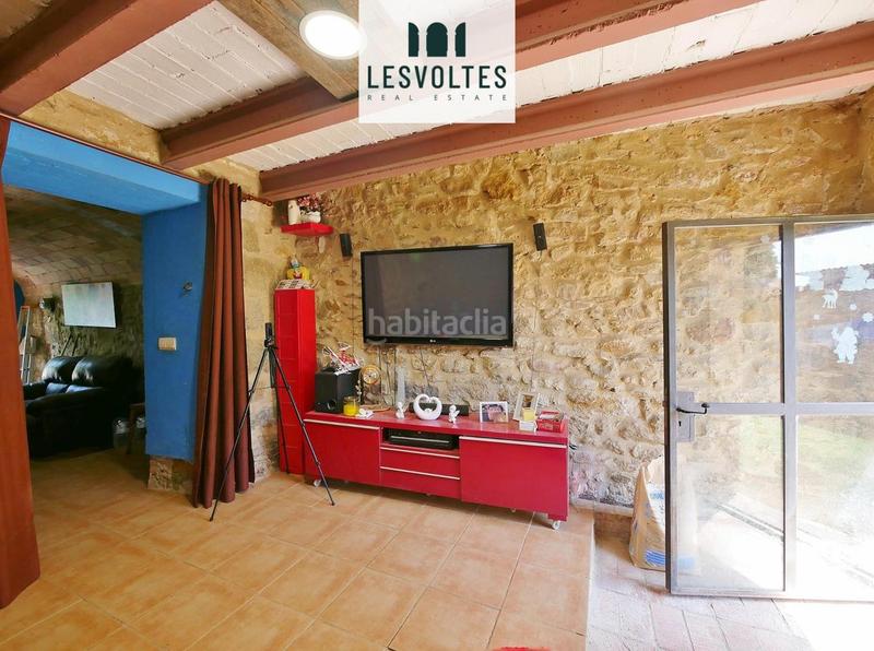 Foto f24764ba-f9b7-417a-8349-5ed16f16dd48. Casa en Fontanilles