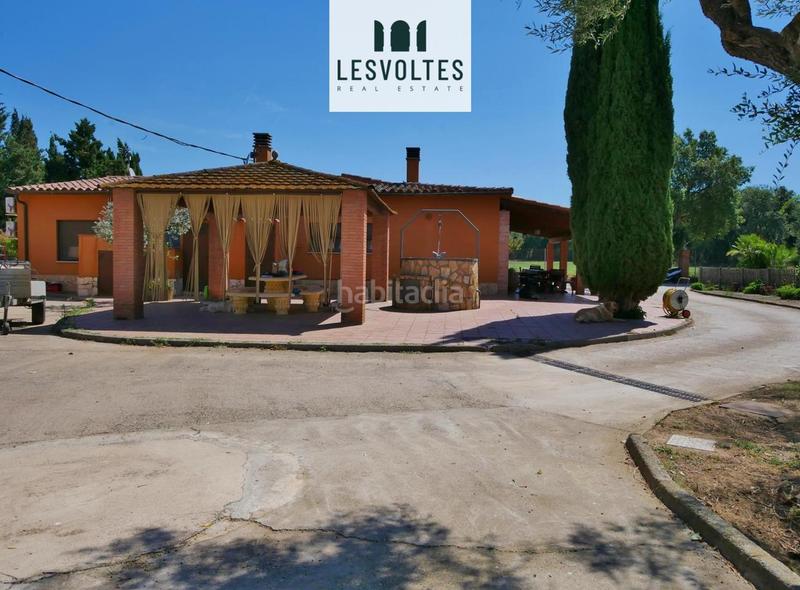 Foto 50d896db-fc4b-486b-b1b9-e037719a8987. Casa amb calefacció aparcament piscina a Forallac