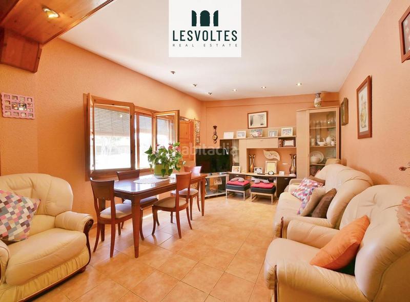 Foto db701ce9-69cd-4ff1-85d7-63b828af2620. Casa amb calefacció aparcament piscina a Forallac