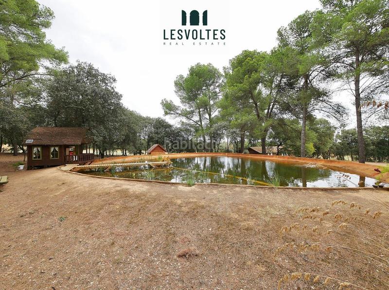 Foto 40358c1e-dc29-4dd8-8806-cbd2d486a773. Casa amb piscina a Rupià