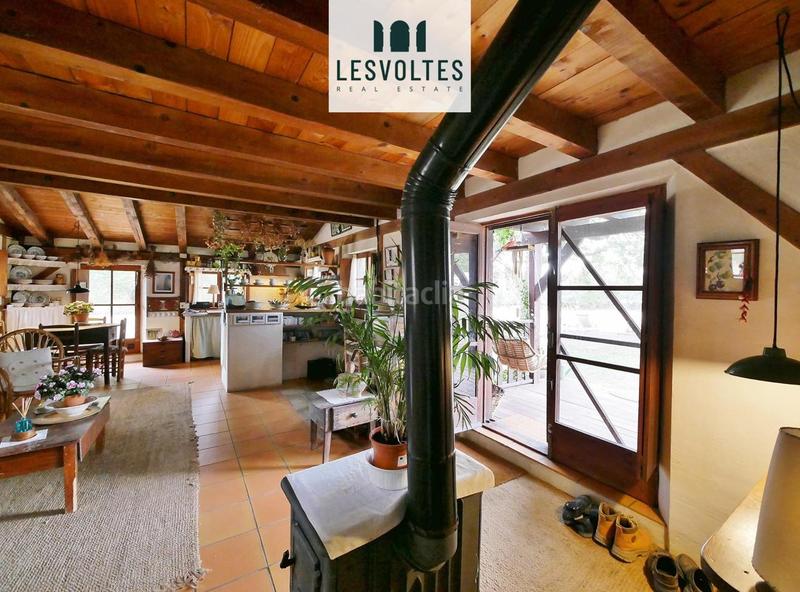 Foto d2509e11-1d15-4f1a-a79e-a96e69fdde79. Casa amb piscina a Rupià