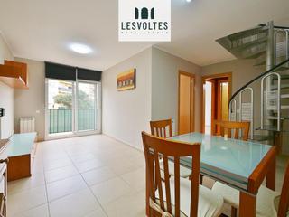 Zweistöckige Wohnung  Carrer del solsonès