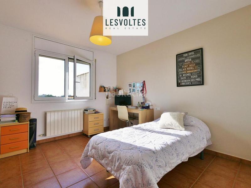 Foto 29dbd1d0-cfb8-4959-820c-0cec538530f1. Casa adossada amb aparcament a Piverd-Vila-Seca-Bruguerol Palafrugell