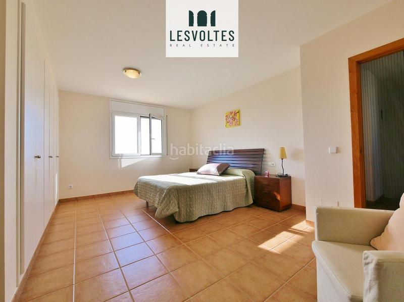 Foto 2dea2b2a-53ce-4239-b089-0b3903293276. Casa adossada amb aparcament a Piverd-Vila-Seca-Bruguerol Palafrugell