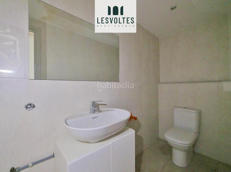 Foto 093288f7-9330-4c99-b9f2-2e2db9002af6. Lloguer local comercial a La Punxa Palafrugell