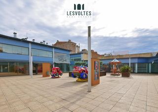 Rent Business premise  De cavallers