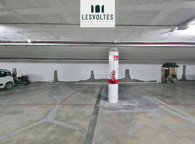 Foto 4ad95e7d-8b51-4bbf-937c-324916dba169. Lloguer aparcament cotxe a Bisbal d´Empordà (La)