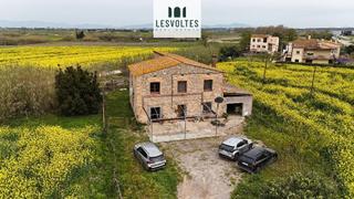 Casa  Cam sobrestany