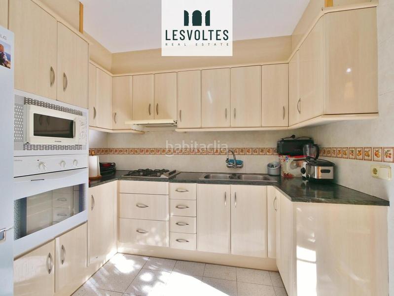 Foto 97ec64ce-eda2-429e-a6ae-412d576ed8d9. Casa adossada amb calefacció aparcament a Piverd-Vila-Seca-Bruguerol Palafrugell