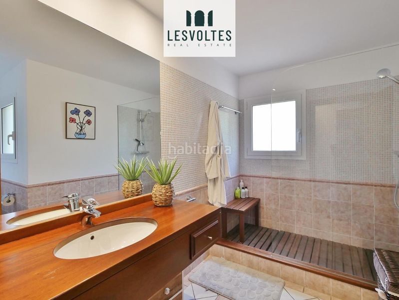 Foto cee77112-f063-4977-988e-4683fd5f8b88. Casa amb calefacció aparcament piscina a Mont-ras