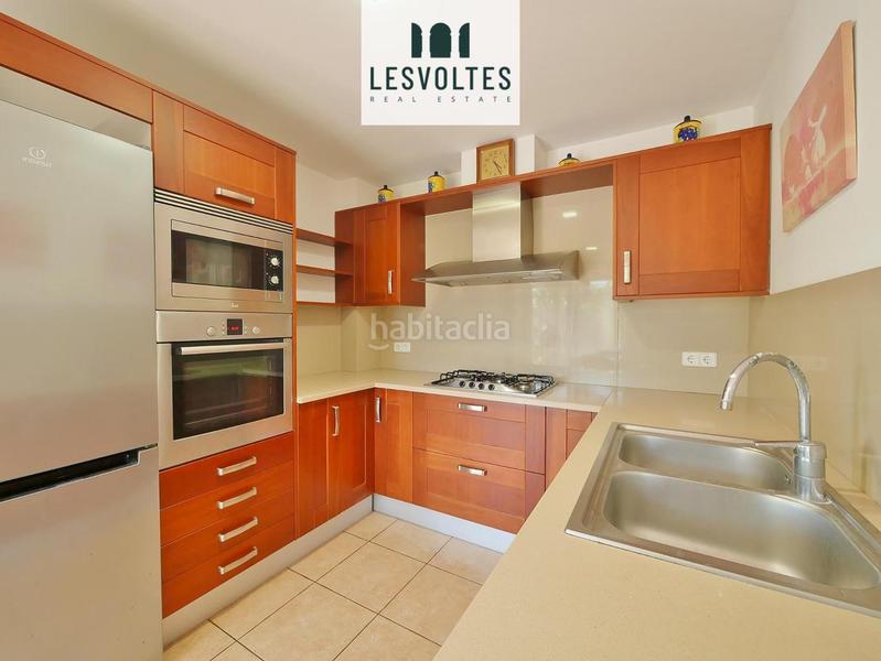 Foto 49ebc250-f691-4a44-b323-17e59eb17438. Casa adossada amb calefacció aparcament a Piverd-Vila-Seca-Bruguerol Palafrugell