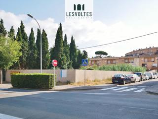 Terreny residencial  Carrer de torroella