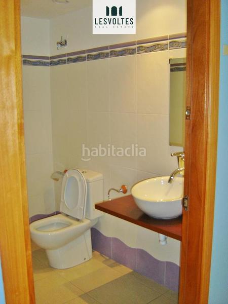 Foto b7ceac83-4697-4cee-9717-8ff9a9afee68. Alquiler local comercial en Bisbal d´Empordà (La)