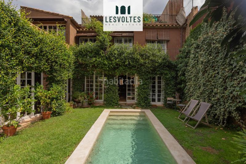 Foto e79de3d2-90a8-4c39-a39f-580529d49110. Casa con piscina in Corçà