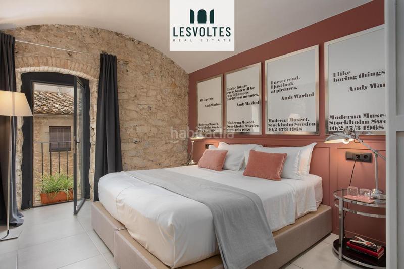 Foto ebecc4ff-822b-4e82-88e6-491f8f6763c1. Casa con piscina in Corçà