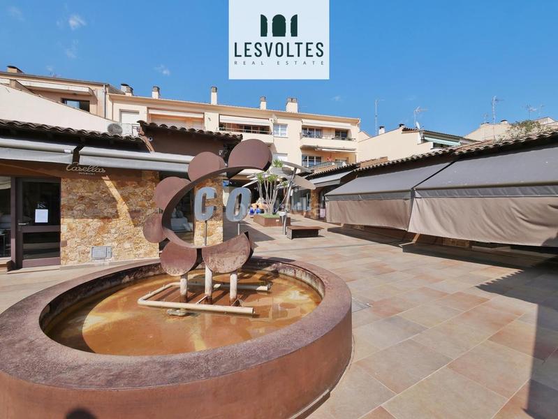 Foto 14d1b701-eb2e-4566-bdae-c37ebafa5fe3. Lloguer local comercial a Centre Palafrugell
