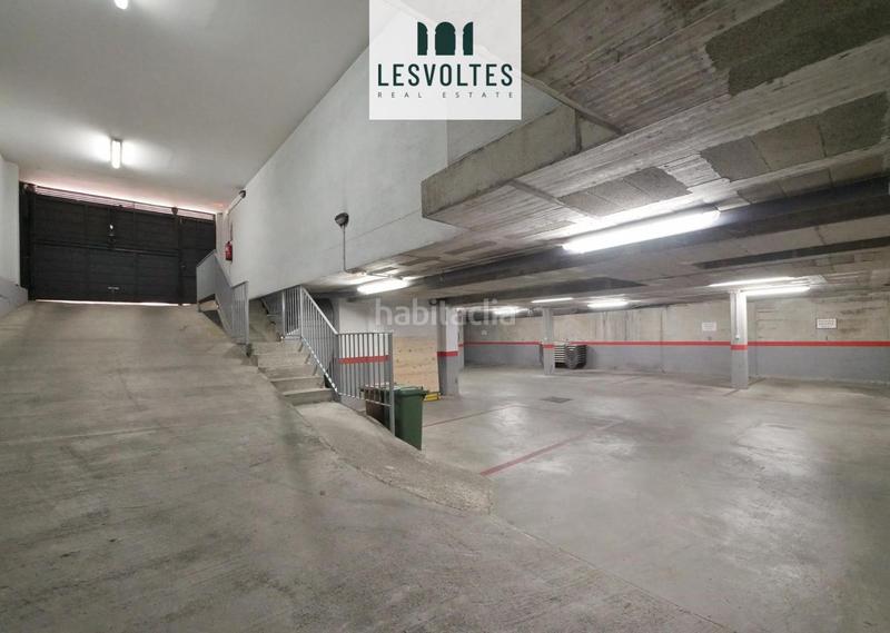 Foto caf0364b-de99-486e-a988-05331aa52186. Aparcament cotxe a Centre Palafrugell