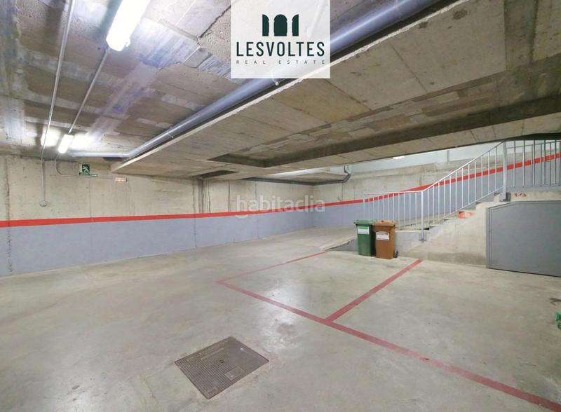 Foto d0988e96-aacd-47ac-81eb-1b4f8d15198f. Aparcament cotxe a Centre Palafrugell