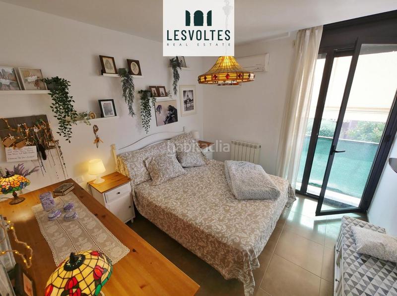 Foto 1037451c-1462-4c75-8e45-b5843db81c99. Casa adossada amb calefacció aparcament a Vall-llobrega