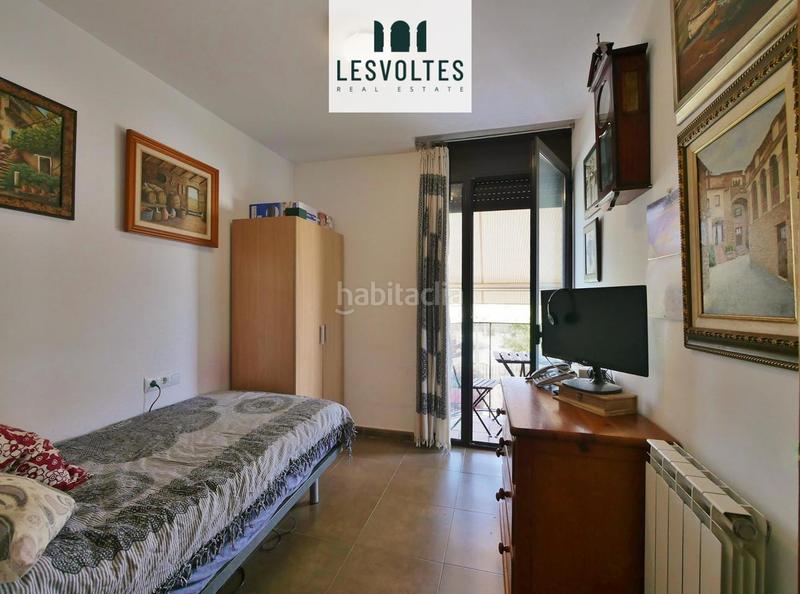 Foto 86a965b3-3de4-484e-98a8-eb766ea0a0eb. Casa adossada amb calefacció aparcament a Vall-llobrega