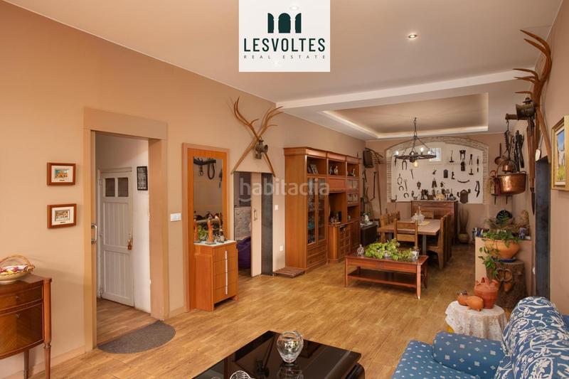 Foto 29962909-2d9c-489f-8617-4b10bdfb38d3. Casa con parcheggio piscina in Verges