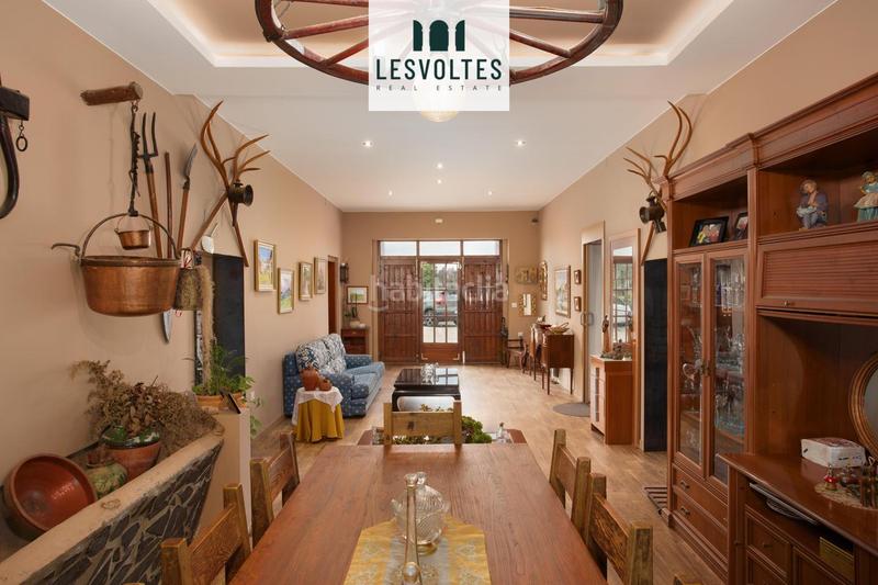 Foto e2442c2d-e320-4c98-8731-3a610c2b8c25. Casa con parcheggio piscina in Verges