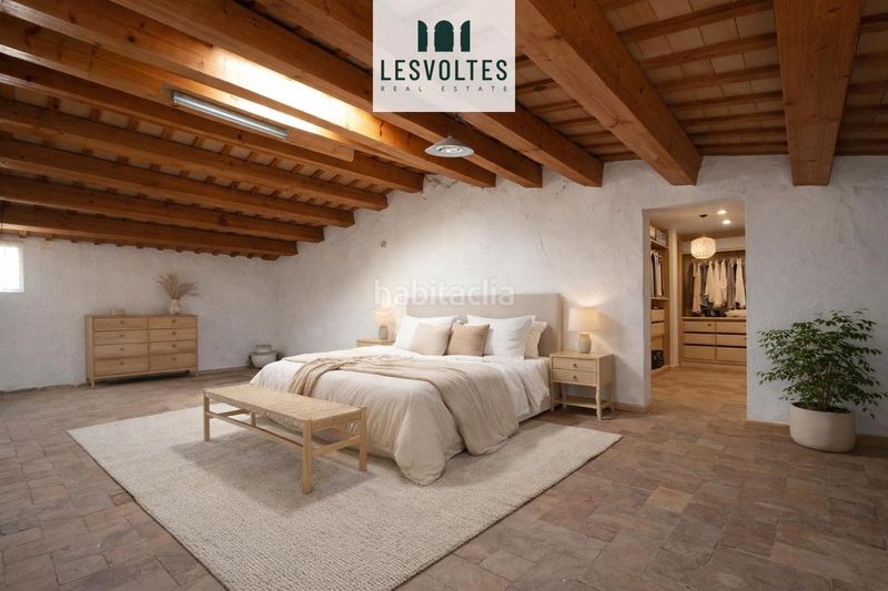Foto c976ea32-d8a9-4222-a7f6-3d44e7956172. Casa adossada amb aparcament a Centre Palafrugell