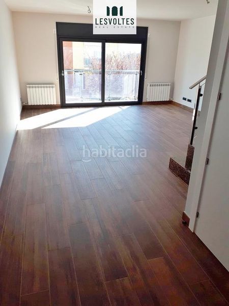 Foto 10c4b7cc-c32b-4c59-8d8a-e4be38b7c90e. Casa adossada amb calefacció aparcament a Forallac