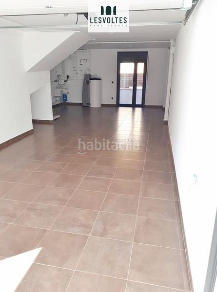 Foto faf00a2a-7981-4c1b-b0ca-11184a2ef048. Casa adossada amb calefacció aparcament a Forallac