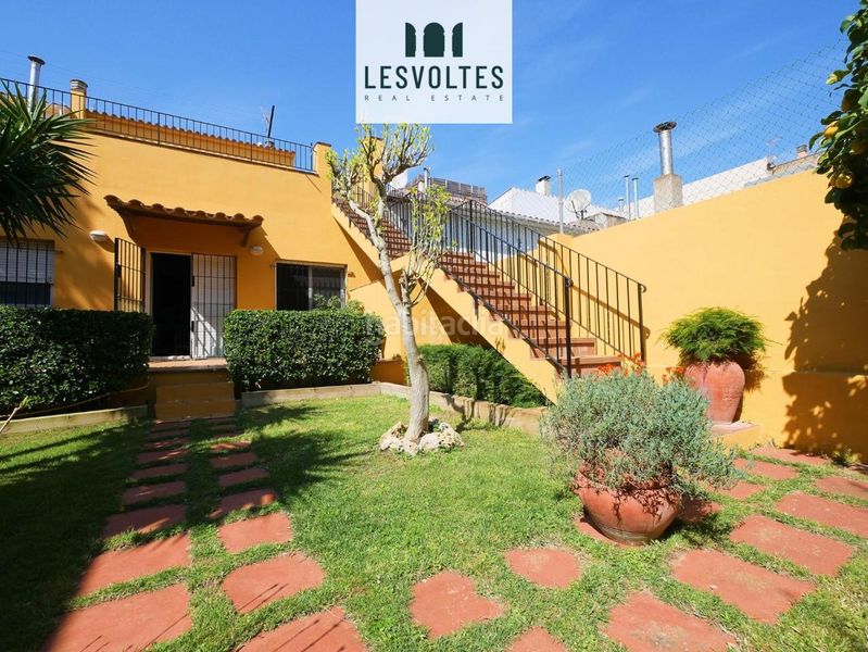 Foto b837fb80-14b6-4e98-9ac4-2c77f55354c1. Casa amb calefacció aparcament a Centre Palafrugell