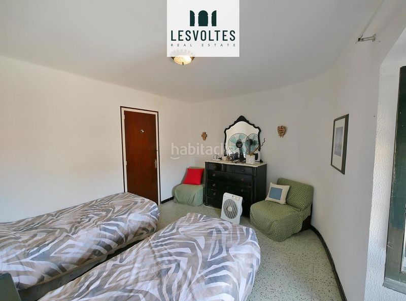 Foto a2760f2d-ddf4-4680-8649-f3245945476b. Casa amb calefacció aparcament a Verges