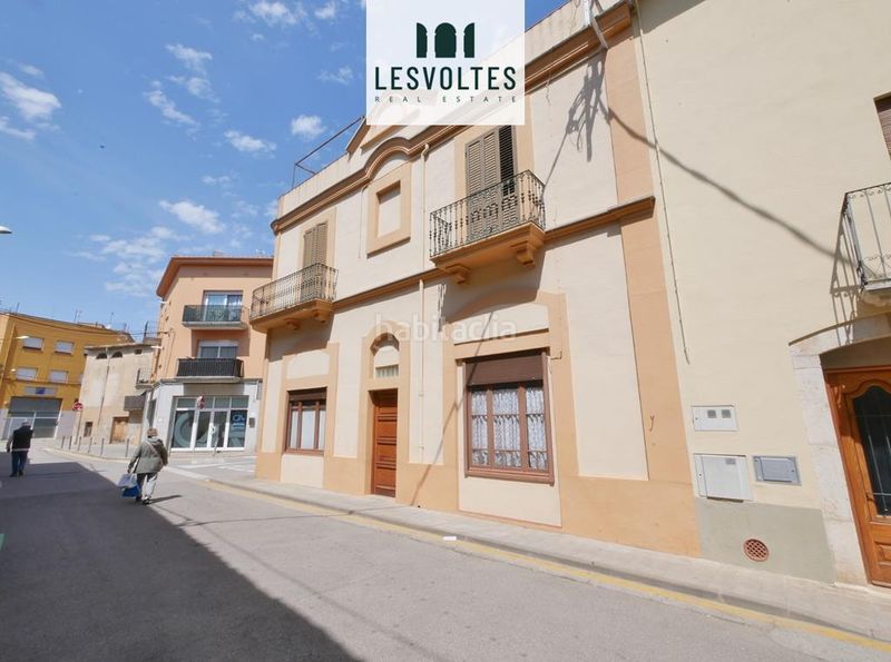 Foto a5cc2edc-17a7-47f7-841f-f436a1931de0. Casa en Bisbal d´Empordà (La)