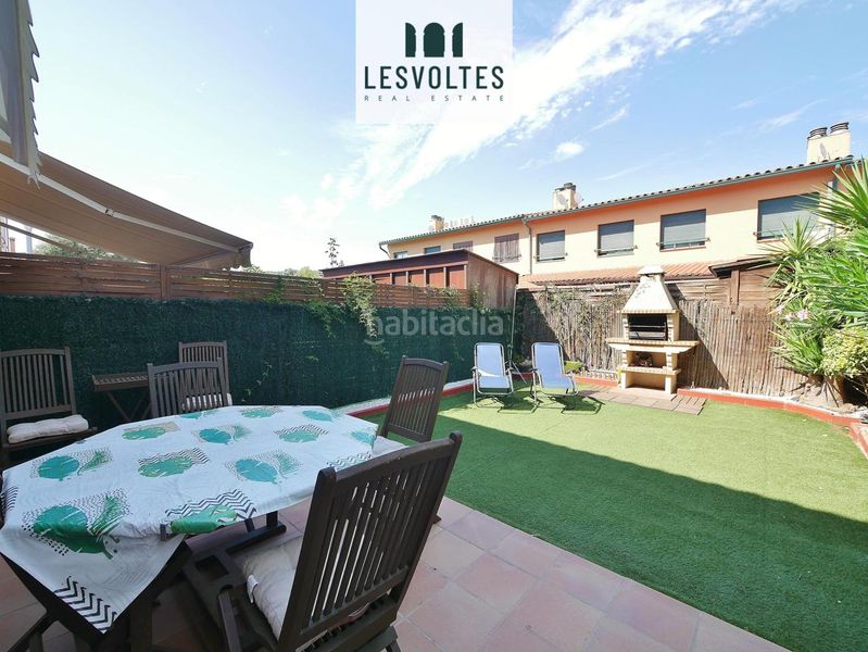 Foto 60ec1994-f527-4112-80fe-dba07d934874. Casa amb calefacció aparcament a Vall-llobrega