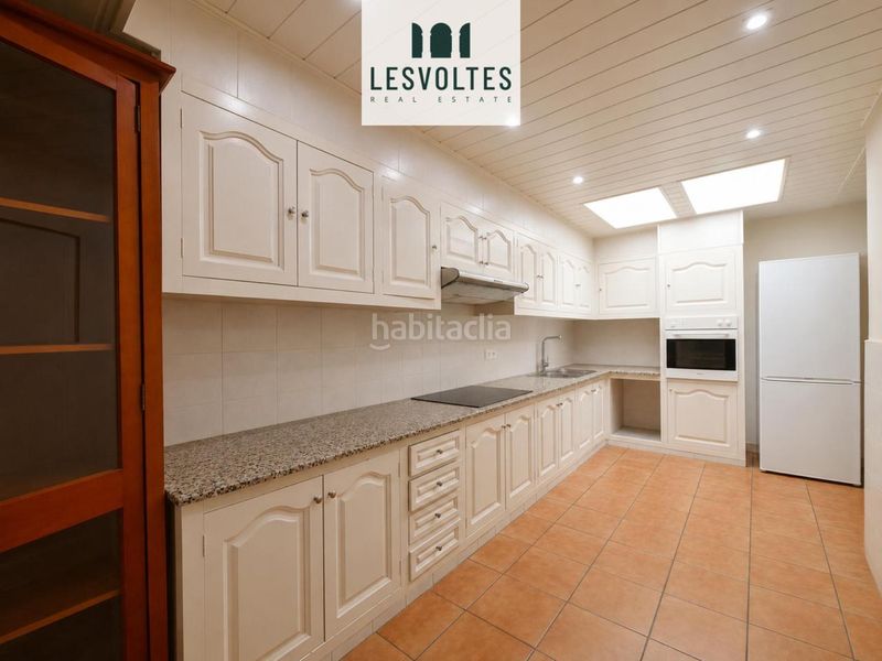 Foto b668c58c-824b-407b-a75a-834f3811688e. Haus mit heizung parking in La Punxa Palafrugell