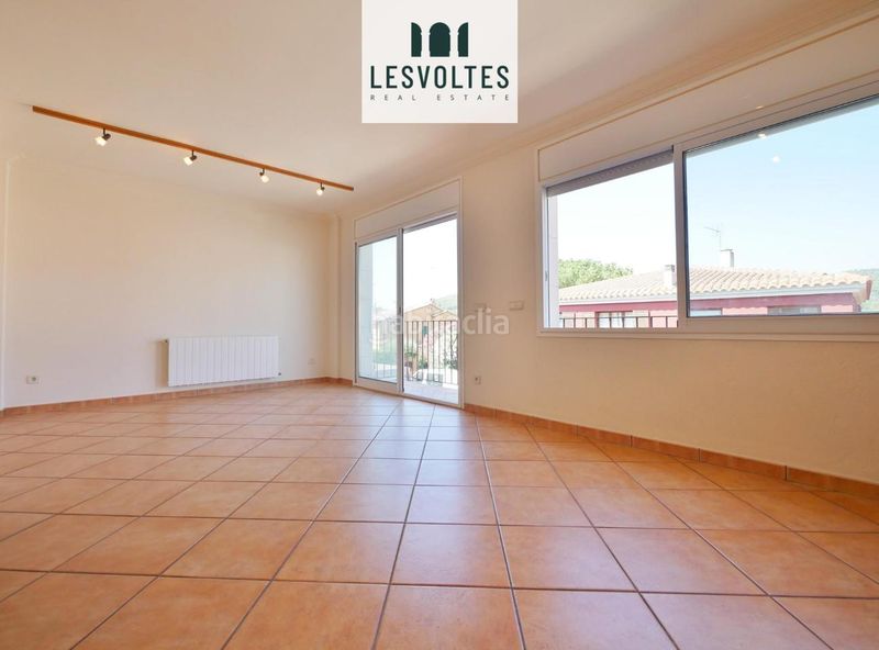 Foto 18ae38ef-d942-4430-a1bb-d100a6e20e4b. Casa a Mont-ras