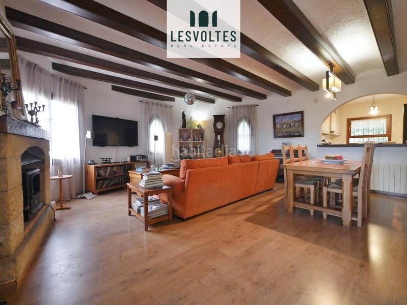 Foto a86a6b40-2510-4c1d-a99c-02143ad03aed. Casa amb calefacció aparcament piscina a residencial Begur-esclanyà Begur