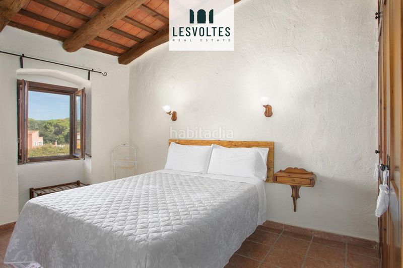 Foto d2db9ebe-e728-4113-832f-b6e1a6d343a2. House with heating in residencial Begur-esclanyà Begur