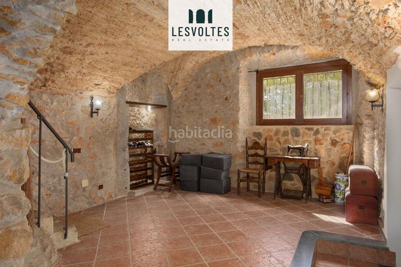 Foto fae84938-c3ae-43fa-b75a-8df5f42a91a4. House with heating in residencial Begur-esclanyà Begur