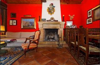 Casa adossada a Rasines. Casa torre siglo xvi