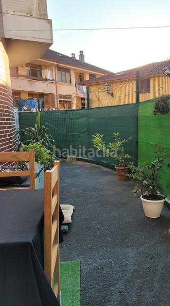 Foto 4961cad6-c1f0-4175-b7e0-5126b149a09e. Planta baja bonita planta baja con terraza en Voto