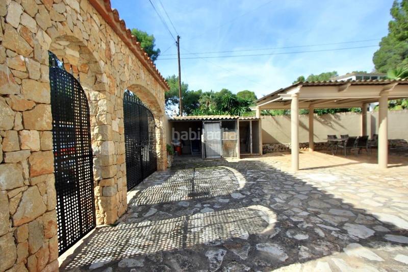 Foto 41f56af6-d0d0-481e-86fb-9b24a125edc9. House with parking in El Montgó Dénia