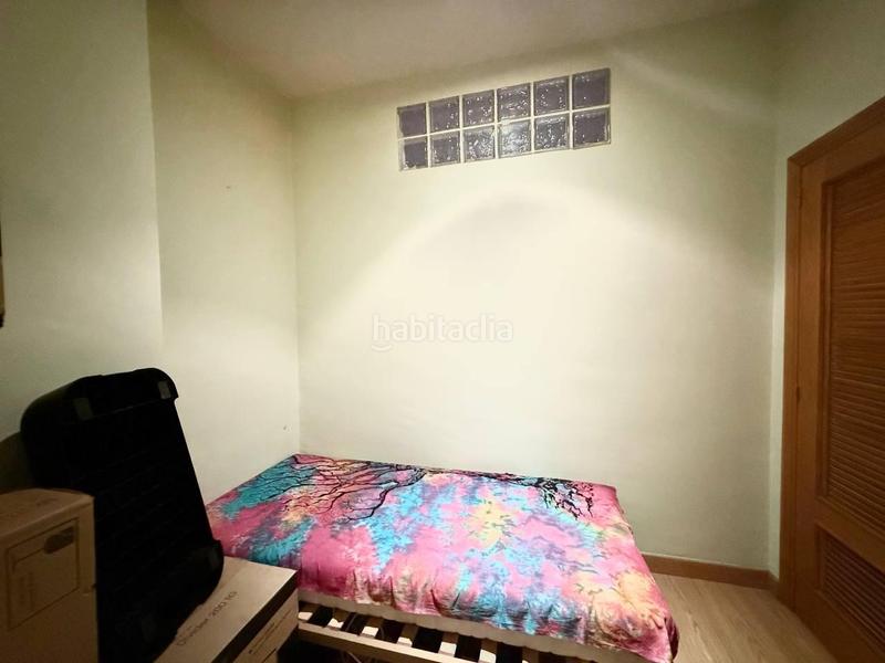 Foto 1ff1d21c-7441-4fb8-a5eb-b38a845fd9ac. Piso en Arrancapins Valencia