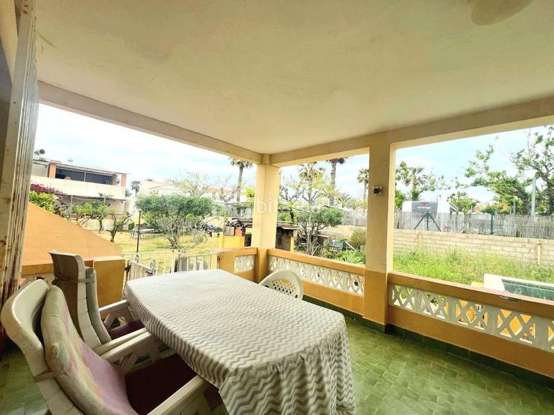 Foto 32c19393-ee34-4959-baff-1797274aa7f7. Chalet en Oliva playa Oliva