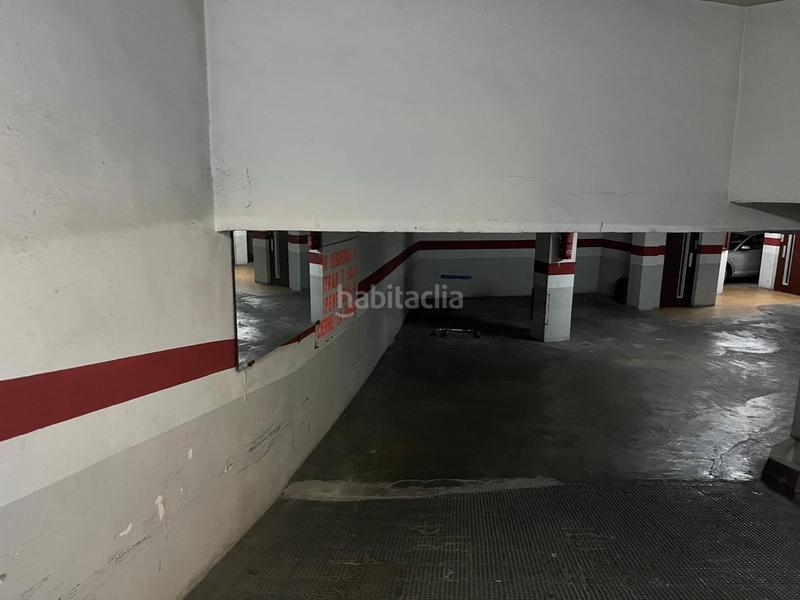 Foto 75937101-3cc6-4991-aa2d-0277b3c7caf2. Car parking in El Mercat Valencia