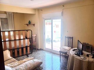 Pis  Calle de benitatxell. Amplio piso de 4 dormitorios en venta en dnia
