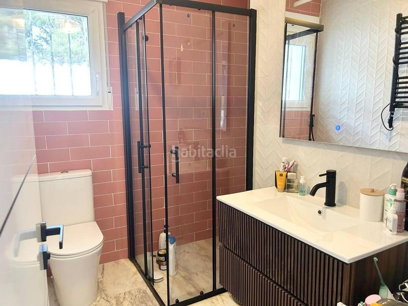 Foto 3d0f8e9a-1748-4362-b2b2-0aa56c9e9d24. Xalet amb aparcament piscina a Las Rotas / Les Rotes Dénia