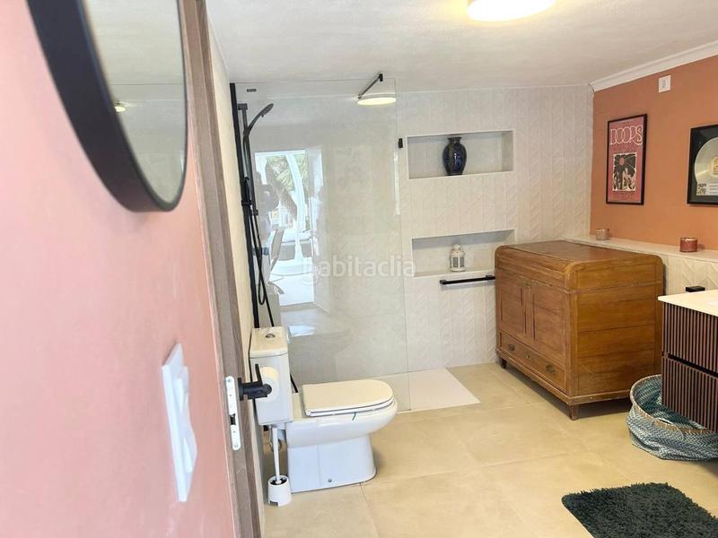 Foto 42deae0e-4955-4227-86ac-2cd34998f143. Xalet amb aparcament piscina a Las Rotas / Les Rotes Dénia